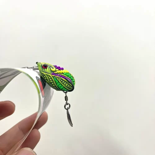 Góc nhìn ngang thể hiện form dáng chuẩn tạo action nổi sinh động của Chuột Tiểu LK