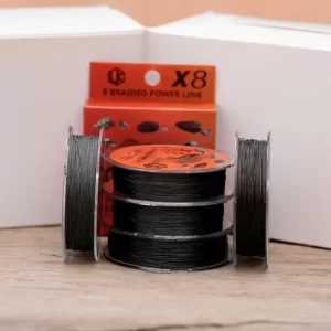 Cận cảnh thân dây tròn đều của các cuộn dù LK X8 màu đen