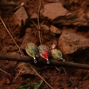 Các phiên bản màu sắc đa dạng của mồi câu lure Bọ LK Hòa