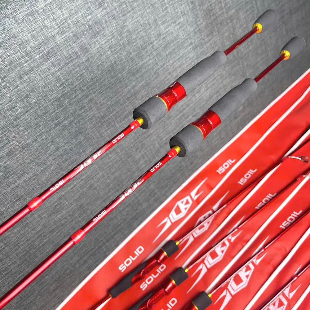 Cấu trúc phôi carbon xoắn và thiết kế 1 khúc của cần câu lure SOLID LK 1501L