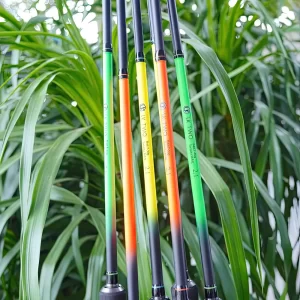 Chi tiết thân cần Carbon cao cấp in logo LK TWO sắc nét và thời thượng