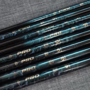 Vị trí in logo LK PRO và các biểu tượng công nghệ trên thân cần