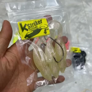 Mồi mềm skipping strike màu trắng trong suốt đính kim tuyến chuyên trị cá chẽm và cá nhát mồi