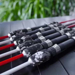 Chi tiết bát máy (reel seat) chắc chắn trên cần câu lure LK Hòa bản Shrimp