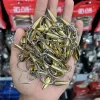 Lưỡi câu mồi mềm AR15 thương hiệu LK Hòa số lượng lớn nằm trọn trong lòng bàn tay