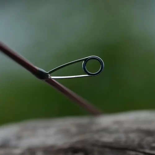 Cần câu JIG LK sử dụng hệ thống khoen Fuji chính hãng chống ăn mòn nước mặn
