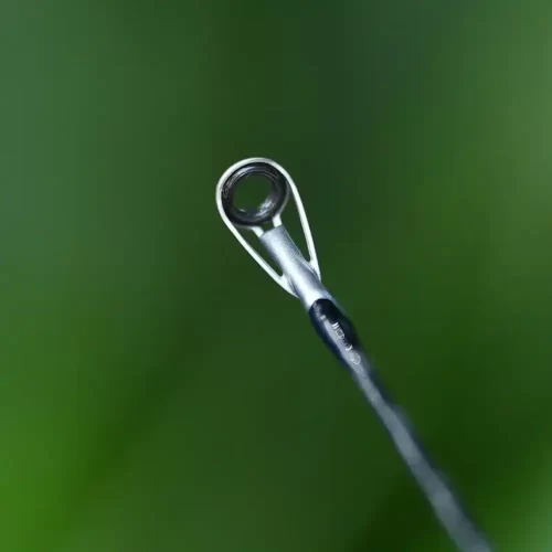 Combo câu lure cần SV LK máy Daiwa MG trang bị khoen đầu bu chống xoắn dây